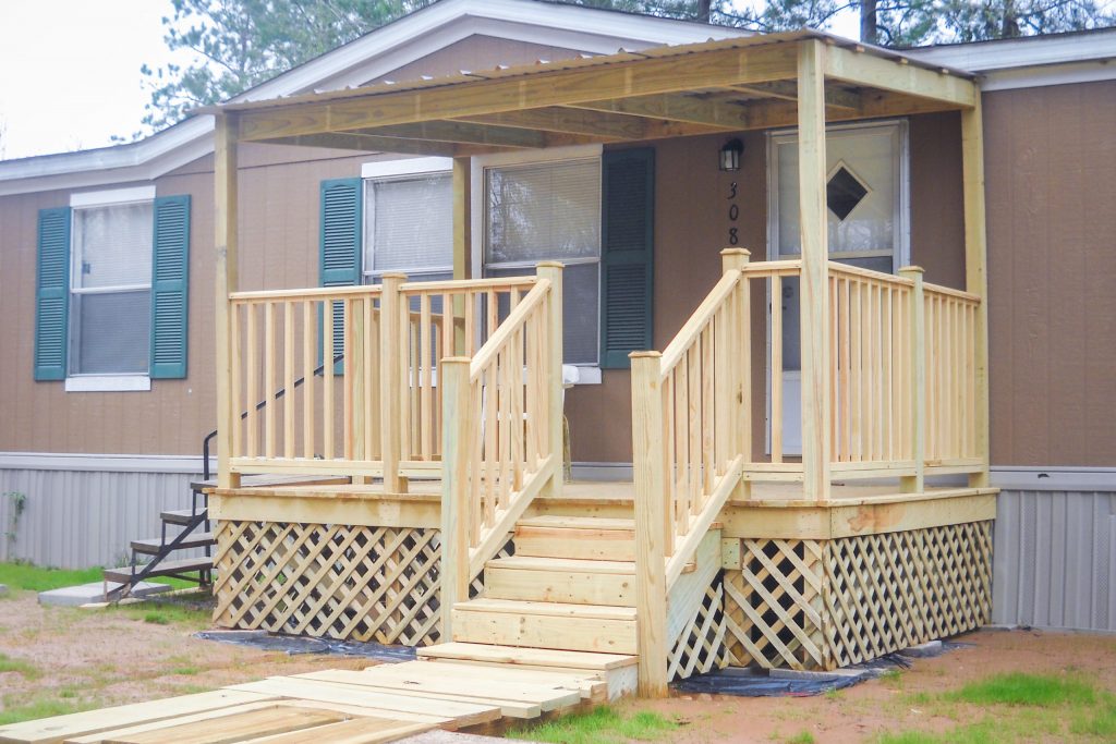 deck builder near atlanta texas