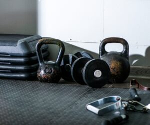 how to convert a shed into a gym